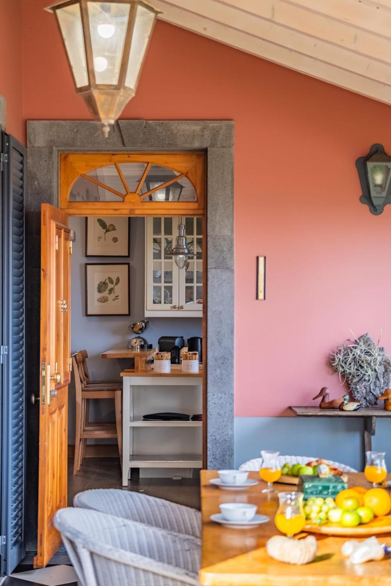 Vila Botanica - By Wehost Φουνκάλ Εξωτερικό φωτογραφία